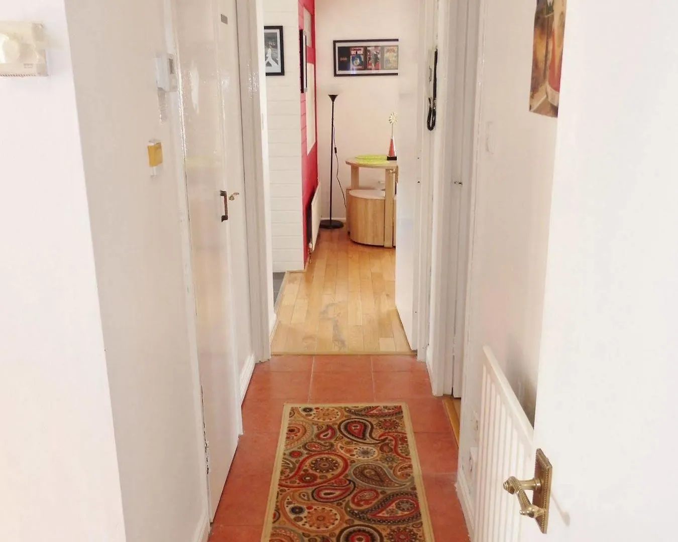 Apartamento Very Central Location- Free Parking - 2 Bedrooms Belfast Reino Unido